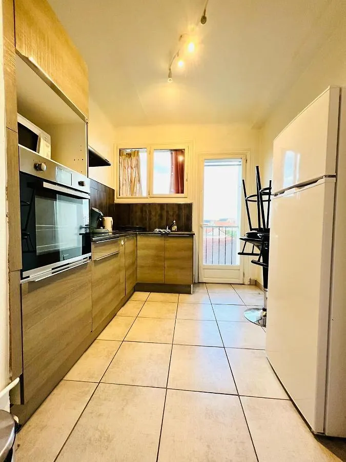 Apartamento Le Voltaire -2 Chambres- 70M2- Hypercentre-Parking-Wifi Fibre- Nouvelle Literie Tarbes Francia