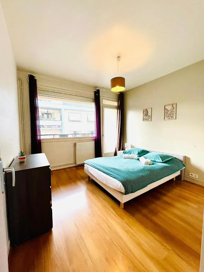 Le Voltaire -2 Chambres- 70M2- Hypercentre-Parking-Wifi Fibre- Nouvelle Literie Tarbes 0*,